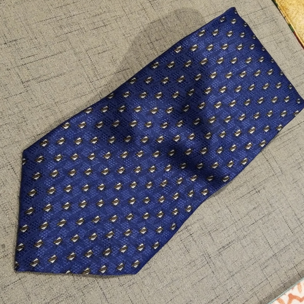 J. Garcia 100% silk tie Nevsky collection 14